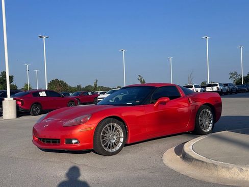 Used 2012 Chevrolet Corvette Coupe RWD image 4