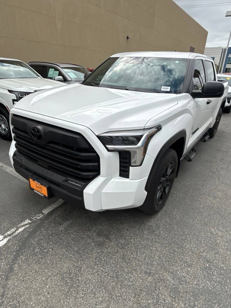 Used 2025 Toyota Tundra SR5 RWD image 10