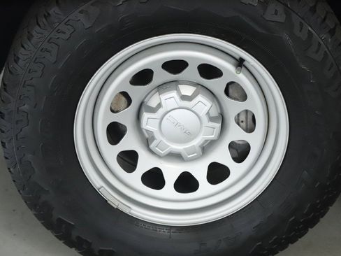 Used 2022 GMC Sierra 1500 Pro w/ Convenience Package image 32