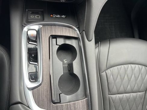 Used 2023 Buick Enclave Avenir w/ Avenir Technology Package AWD/4WD image 15