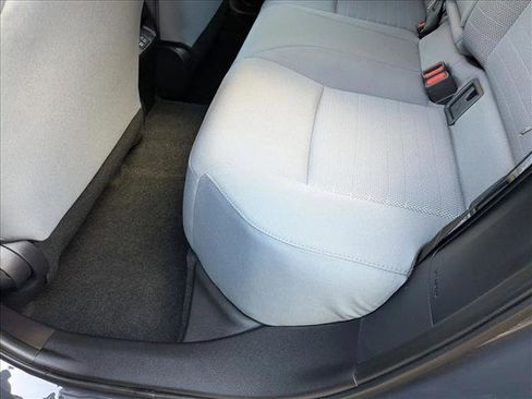 Certified 2025 Toyota Corolla SE image 16