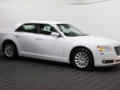 Used 2013 Chrysler 300 Motown w/ Driver Convenience Group