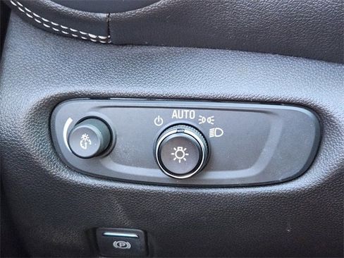 Used 2023 Chevrolet Blazer LT w/ Convenience Package image 22