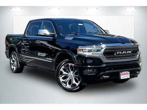 Used 2022 RAM 1500 Limited w/ Trailer Tow Group AWD/4WD image 1