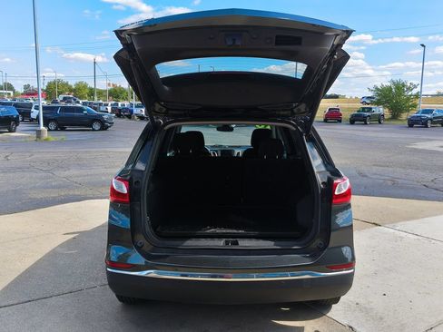 Used 2019 Chevrolet Equinox LT w/ Driver Convenience Package FWD image 11