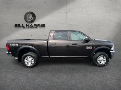 Used 2017 RAM 2500 Tradesman w/ Chrome Appearance Group AWD/4WD image 5