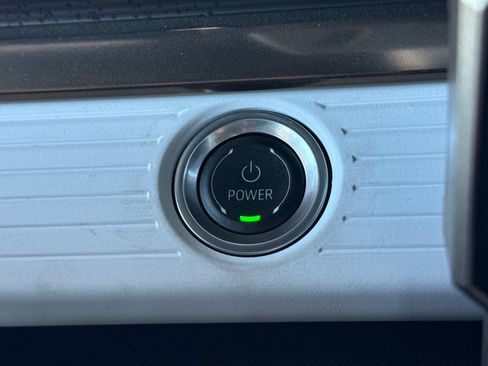 Used 2025 GMC Hummer EV 3X AWD/4WD image 32