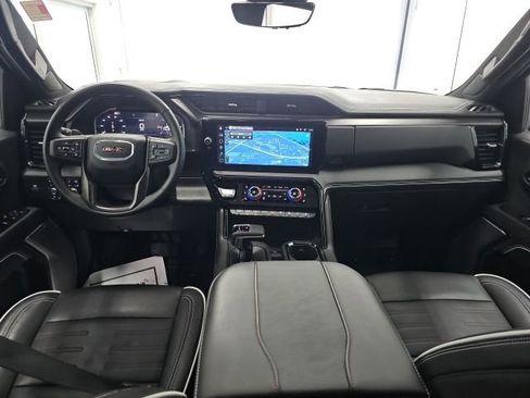 Used 2025 GMC Sierra 1500 AT4X image 36