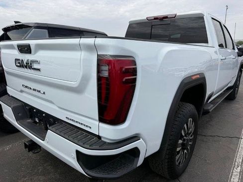 Used 2026 GMC Sierra 2500 Denali Ultimate w/ Max Trailering Package AWD/4WD image 21