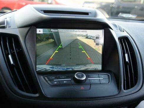 Used 2018 Ford Escape SEL image 23