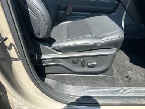 New 2027 Ford Expedition Platinum w/ Stealth Performance Package AWD/4WD image 34