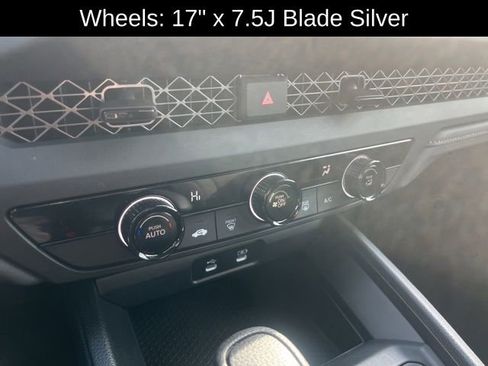 Used 2025 Honda Accord LX image 11