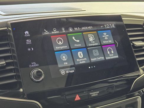 Used 2019 Honda Pilot Touring image 36