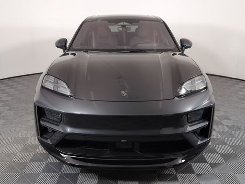 New 2025 Porsche Macan Turbo Electric image 11