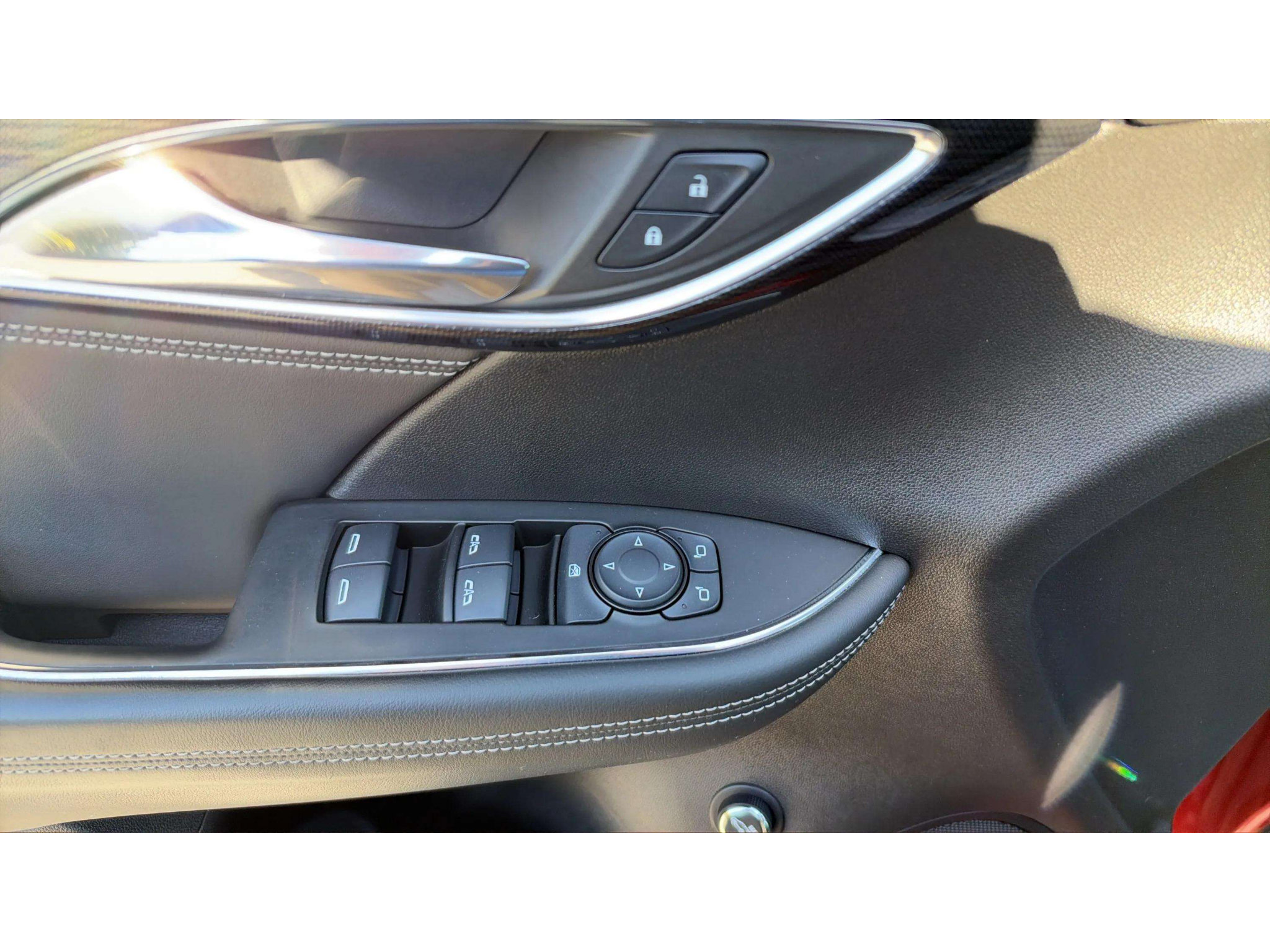 Used 2023 Buick Envision Preferred AWD/4WD image 18