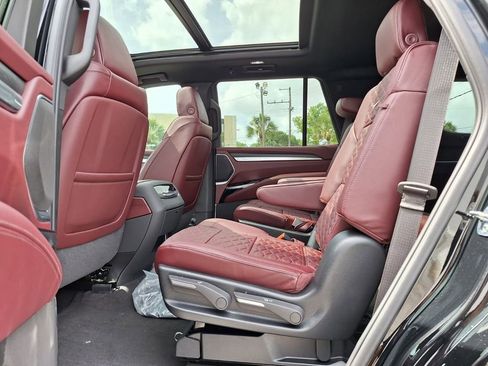 New 2026 Cadillac Escalade Sport w/ Touring Package AWD/4WD image 15