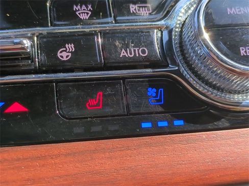 Used 2022 Lincoln Aviator Reserve w/ Elements Package Plus image 22