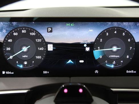 Used 2026 Genesis GV70 2.5T Advanced image 8