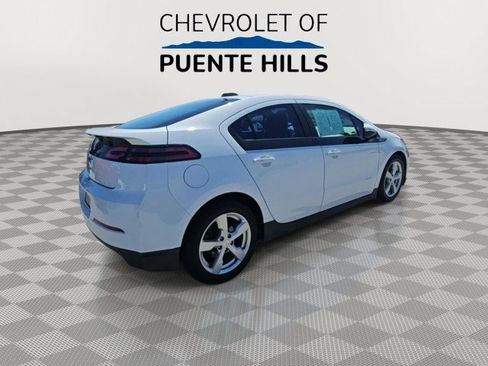 Used 2015 Chevrolet Volt FWD image 8