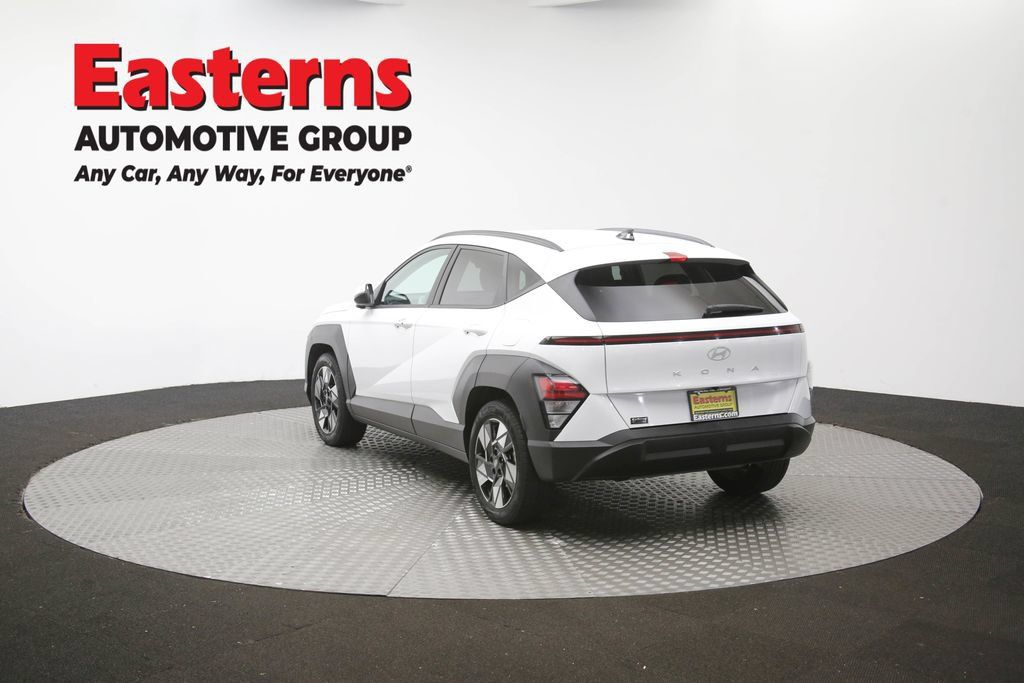 Used 2024 Hyundai Kona SEL FWD image 64
