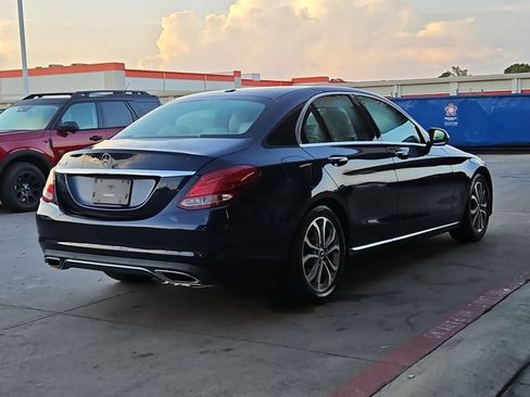 Used 2018 Mercedes-Benz C 300 Sedan image 5
