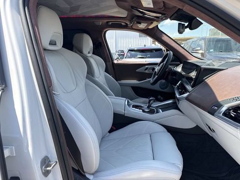 Used 2025 BMW XM AWD/4WD image 27