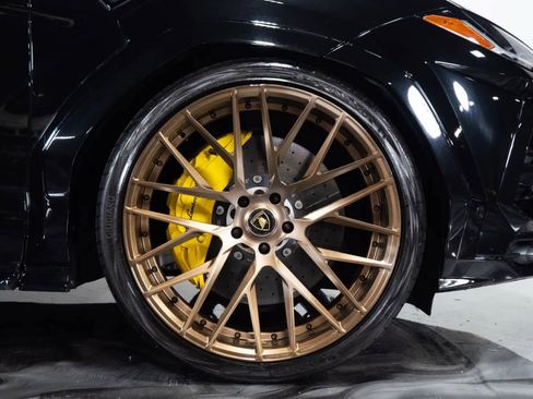 Used 2020 Lamborghini Urus image 10