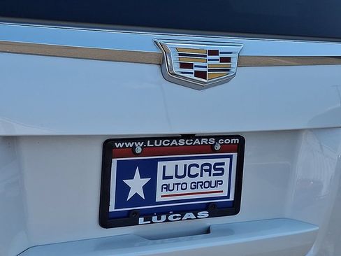 Used 2016 Cadillac Escalade ESV Premium AWD/4WD image 32
