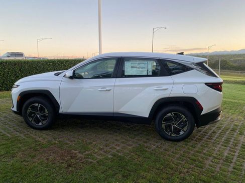 New 2026 Hyundai Tucson Blue SE image 22