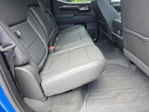Used 2022 GMC Sierra 1500 Elevation w/ Elevation Premium Package RWD image 18