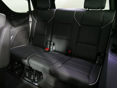 Used 2025 Cadillac Escalade Premium Luxury w/ Touring Package AWD/4WD image 22