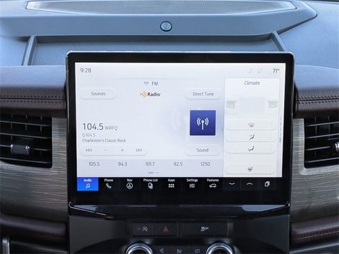 Used 2024 Ford Expedition Max Limited image 19