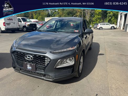Used 2020 Hyundai Kona SE w/ Cargo Package image 3