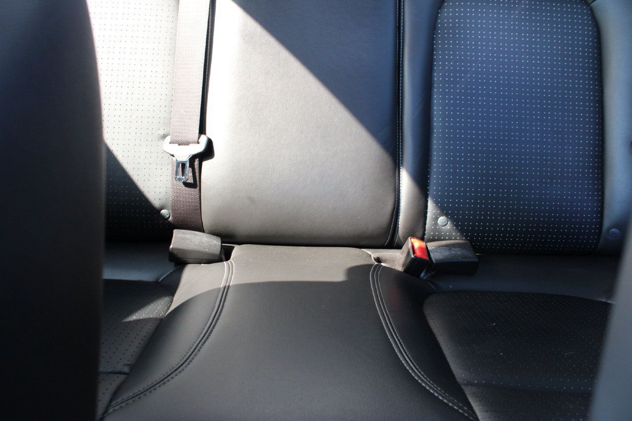 Used 2018 Chevrolet Sonic Premier FWD image 18