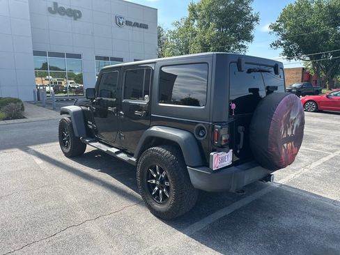 Used 2016 Jeep Wrangler Unlimited Sport w/ Quick Order Package 24S AWD/4WD image 4