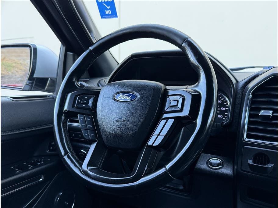 Used 2019 Ford Expedition Limited RWD image 13