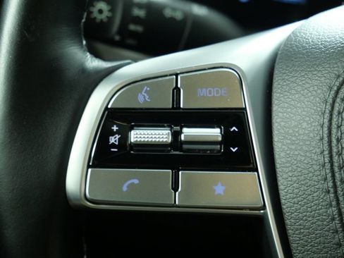 Used 2025 Kia Telluride AWD image 27