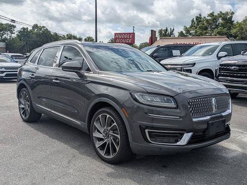 Used 2019 Lincoln Nautilus Reserve AWD/4WD image 2