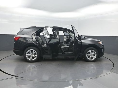 Used 2019 Chevrolet Equinox Premier image 38