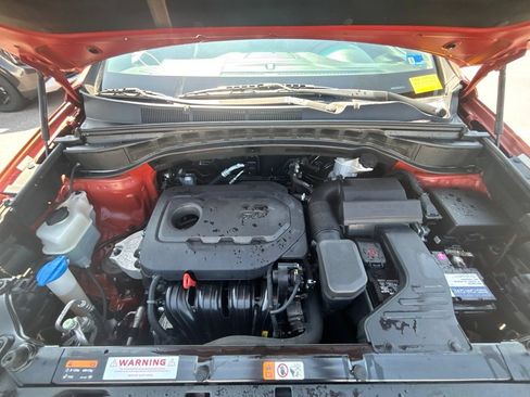 Used 2017 Hyundai Santa Fe Sport FWD image 10