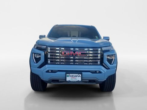 Used 2025 GMC Canyon Denali image 9