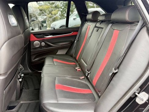 Used 2018 BMW X5 M Base AWD 4dr SUV image 20