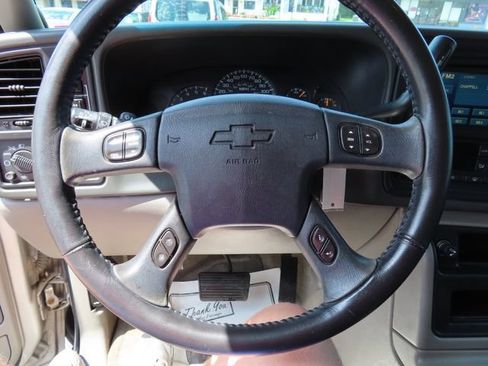 Used 2006 Chevrolet Tahoe LT w/ LT Preferred Equipment Group AWD/4WD image 25