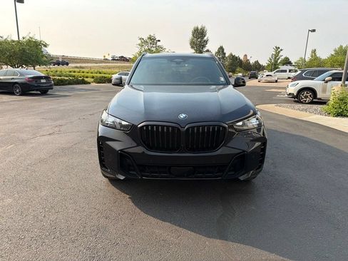 Used 2024 BMW X5 xDrive40i w/ M Sport Package AWD/4WD image 8
