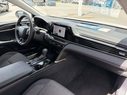 Certified 2025 Toyota Camry LE FWD image 17