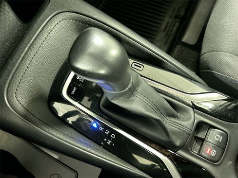 Used 2020 Toyota Corolla SE image 17