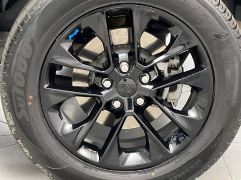 Used 2022 Jeep Wrangler Unlimited Sahara w/ Cold Weather Group image 66