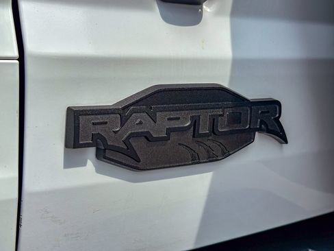 Used 2025 Ford Bronco Raptor w/ Interior Carbon Fiber Pack AWD/4WD image 10