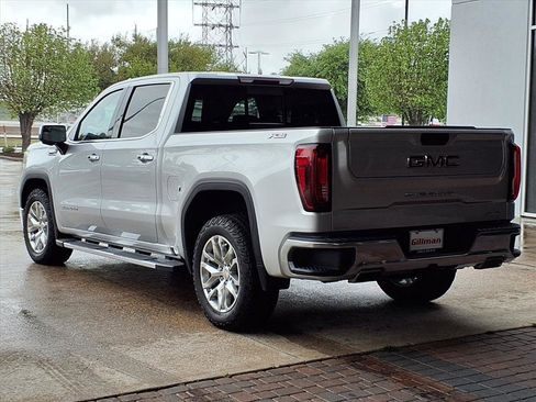 Used 2021 GMC Sierra 1500 SLT image 4