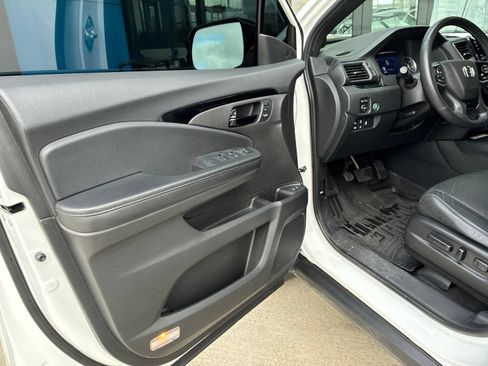 Used 2022 Honda Passport Elite image 9